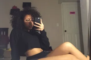 with smooth skin,a warm smile,... - Image 1