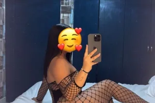 💋BELLA MAMASITA HAGO RICO ORAL... - Image 1