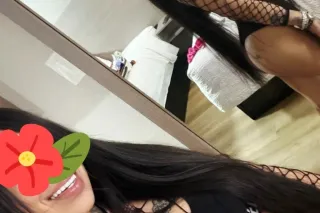 Your skinny, hot, appetizing g... - Image 3