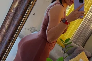 Hey love Would you like to spend a delicious moment with a hot Latina call me I don't charge an advance my photos are real - Image 1