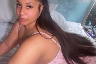 Cum Get Smothered 🧸🧸💦💦🍓🍓🍓 - Image 1