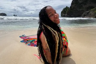 Thick women looking for fun - Image 5