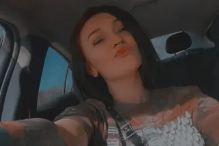 Ready to chill for the night . hmu - Image 2